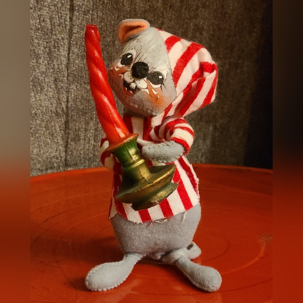 Vintage Annalee 7" Bedtime Mouse w/ Candle Mobilitee Doll